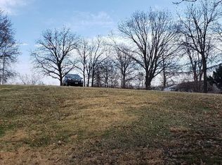 12020 McKelvey Rd, Maryland Heights, MO