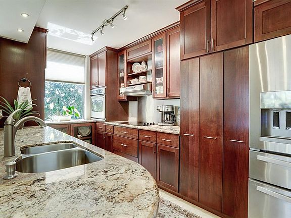 Plenty of Storage in Your Kitchen.