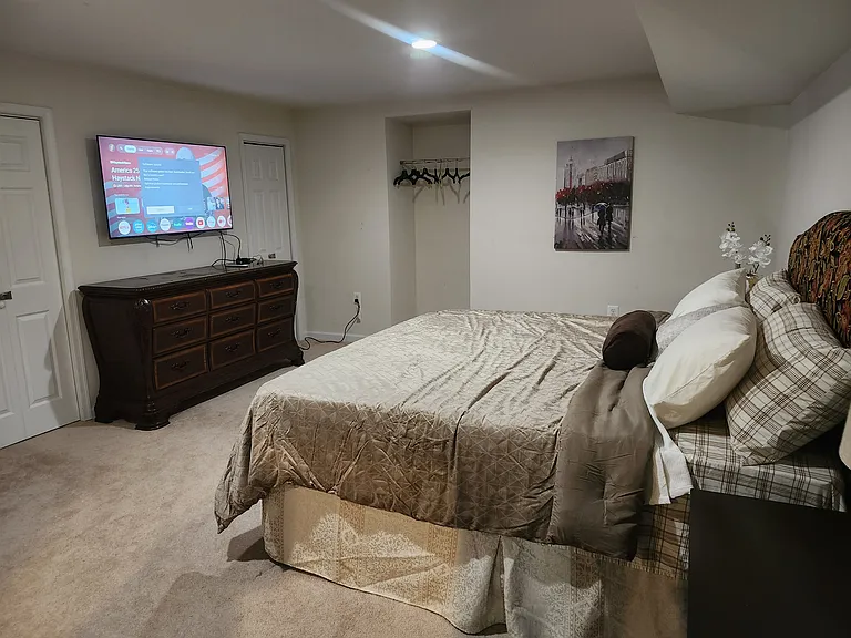 11051 Birchtree Ln #BASEMENT — Photo 14