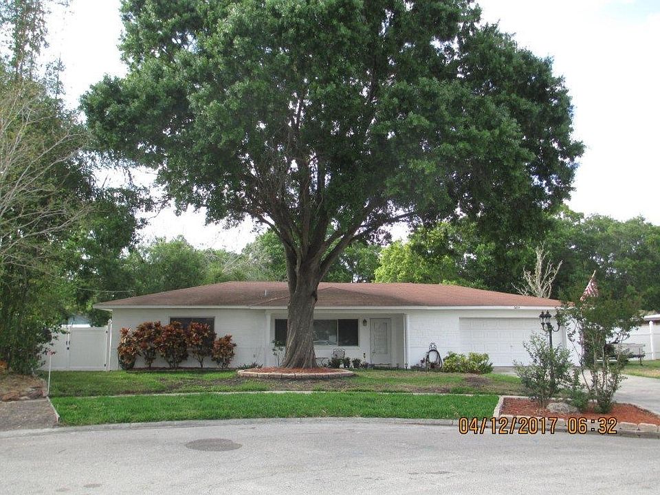 1st image of 6804 Spencer Cir