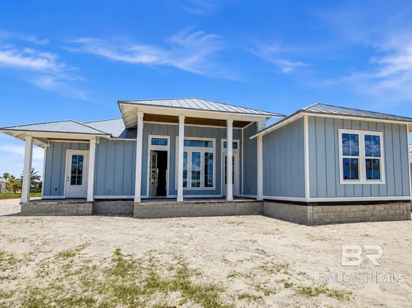 8989 Cape Ln, Gulf Shores, AL 36542