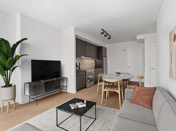 310 Livingston Street image 2 of 6