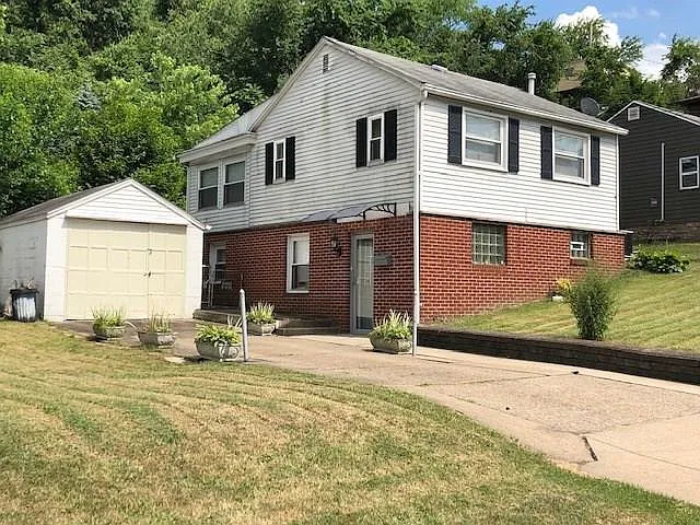 931 Delaware Ave photo 1