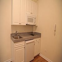 3rd image of 828 8th Ave