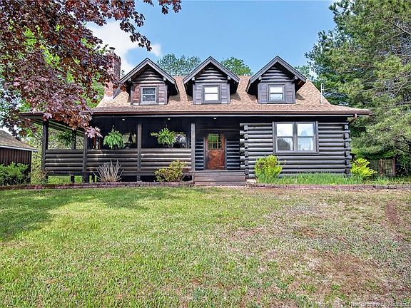 2nd image of 913 Guthrie Rd