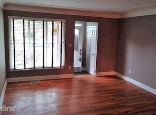 28671 Panama St, Warren, MI 48092