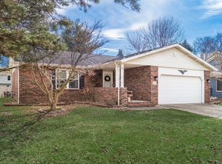 1028 Gateshead Way, Westerville, OH 43081