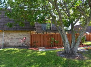 5678 SE Windsong Ln, Stuart, FL 34997