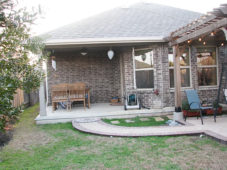 117 Cypress Bend Ct — Photo 14