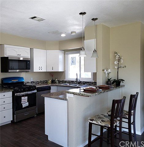 1st image of 40537 Revere Ave