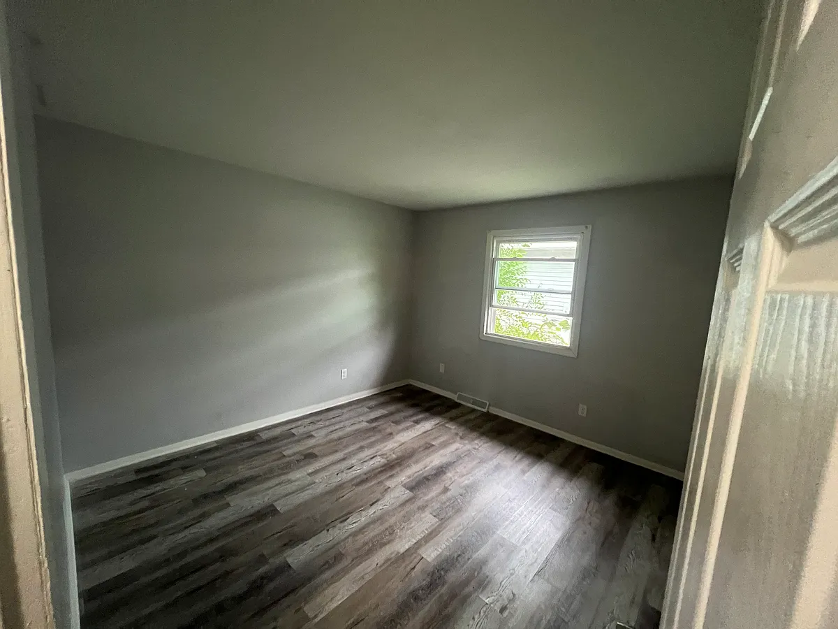 Building Photo - 3002 Edelweiss Rd #2