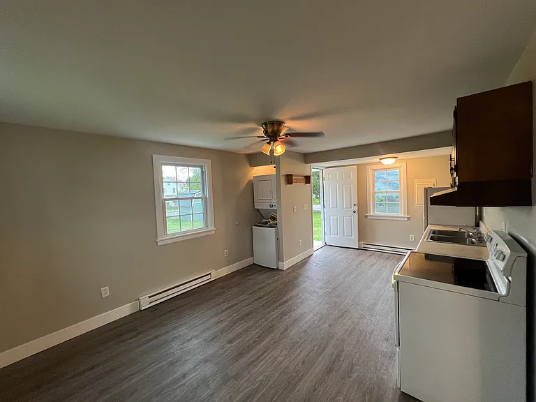 439 S Jackson St #1 — Photo 15