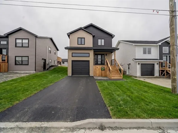 92 Trenton Drive, Paradise, NL A1L4B8