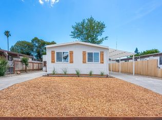 207 Magnolia Ave, Santa Rosa, CA 95407