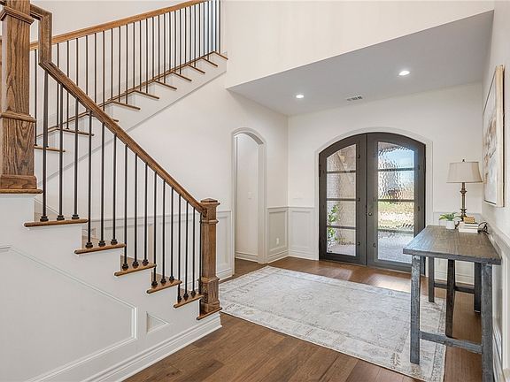 3rd image of 4828 White Ash Ct