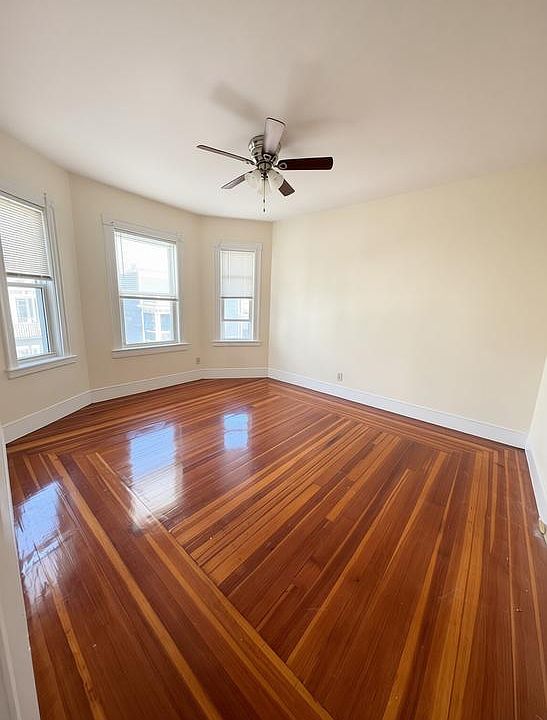 1st image of 40 Draper St Floor 3