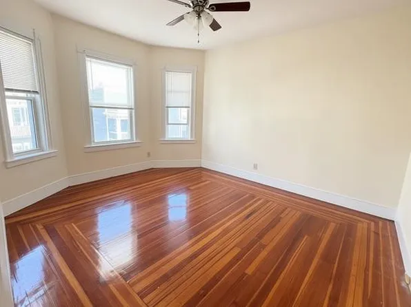 40 Draper St Floor 3, Dorchester, MA 02122