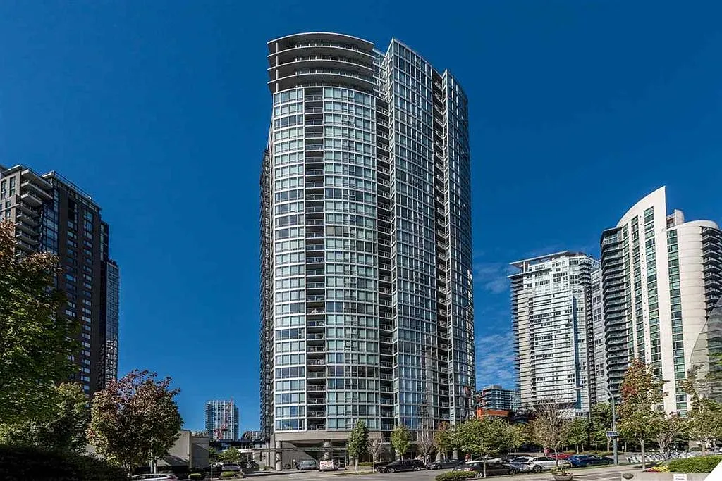1 bed, 555 sqft, $3,000 — Photo 1