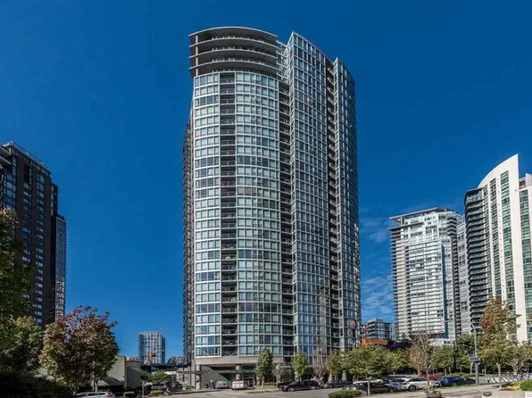 1495 Richards St #707, Vancouver, BC V6Z 3E3