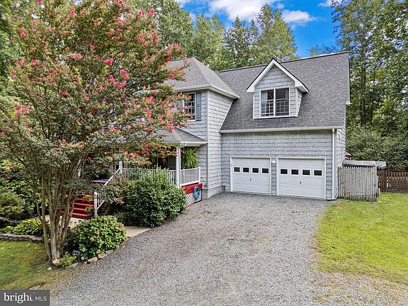 3rd image of 4433 Tuliptree Ln