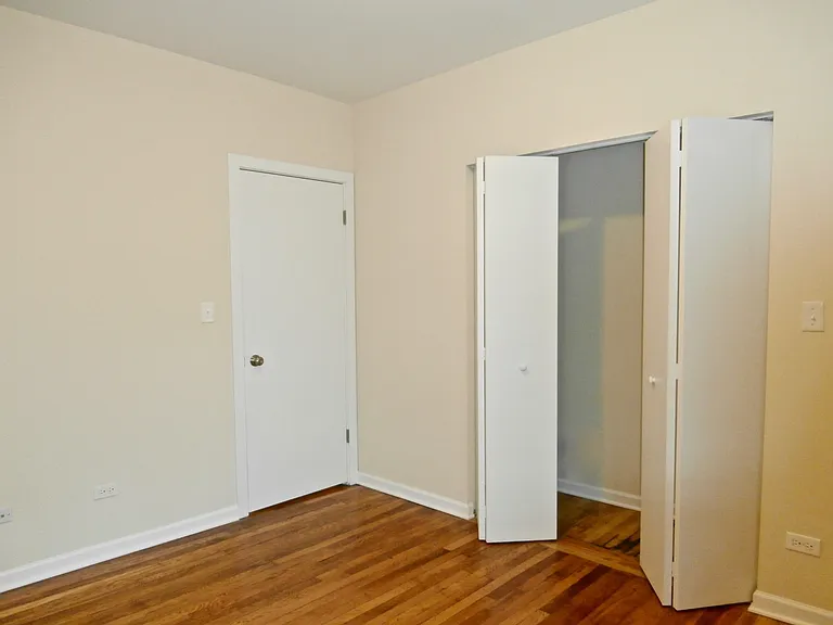 4746-50 N Sacramento Ave #3W — Photo 4