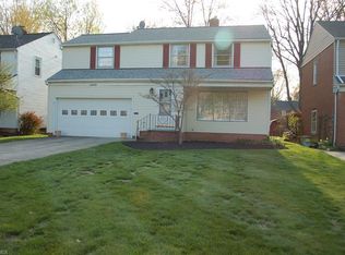 1240 Brainard Rd, Lyndhurst, OH 44124
