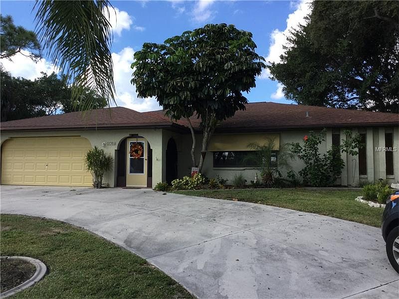 1st image of 1700 Lemon Bay Dr