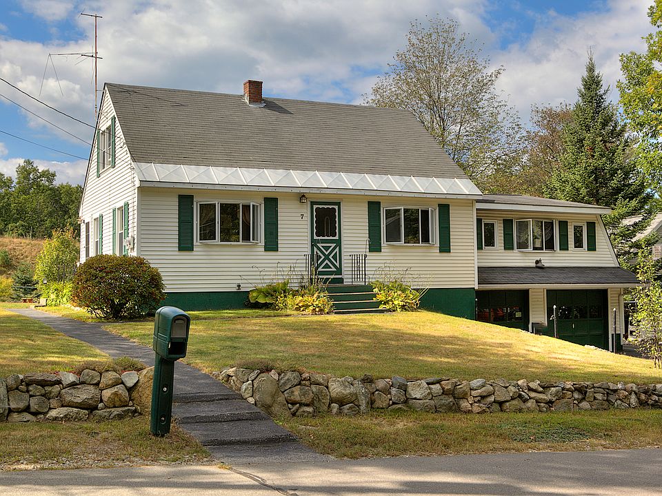 1st image of 7 Hillcrest Dr