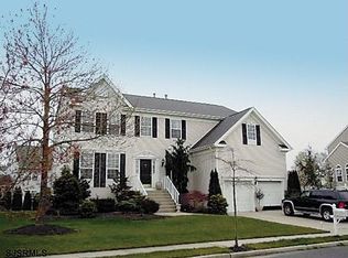 102 Haviv Dr, Northfield, NJ 08225