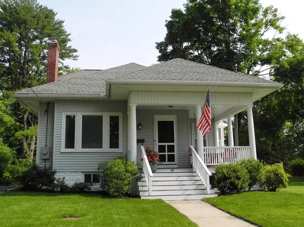 15 Silver St, South Hadley, MA 01075
