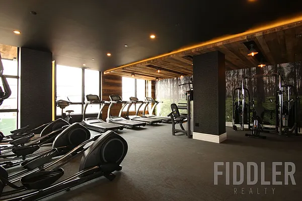 Rented by Fiddler Realty | media 104
