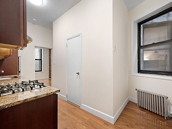 5th image of 11 Stanton St #2CC