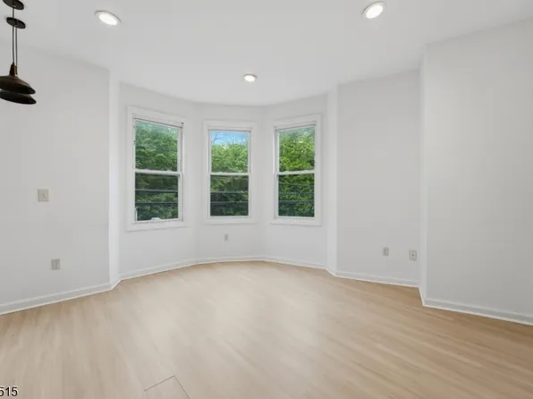 382-384 Belleville Ave #2L, Belleville, NJ 07109