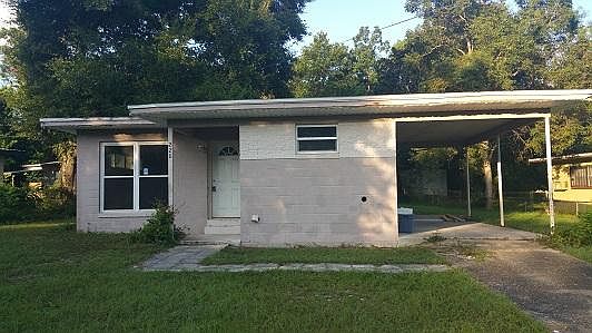 1st image of 228 Aquamarine Ave
