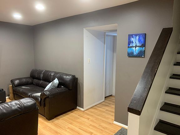 4th image of 1683 Westwind Way