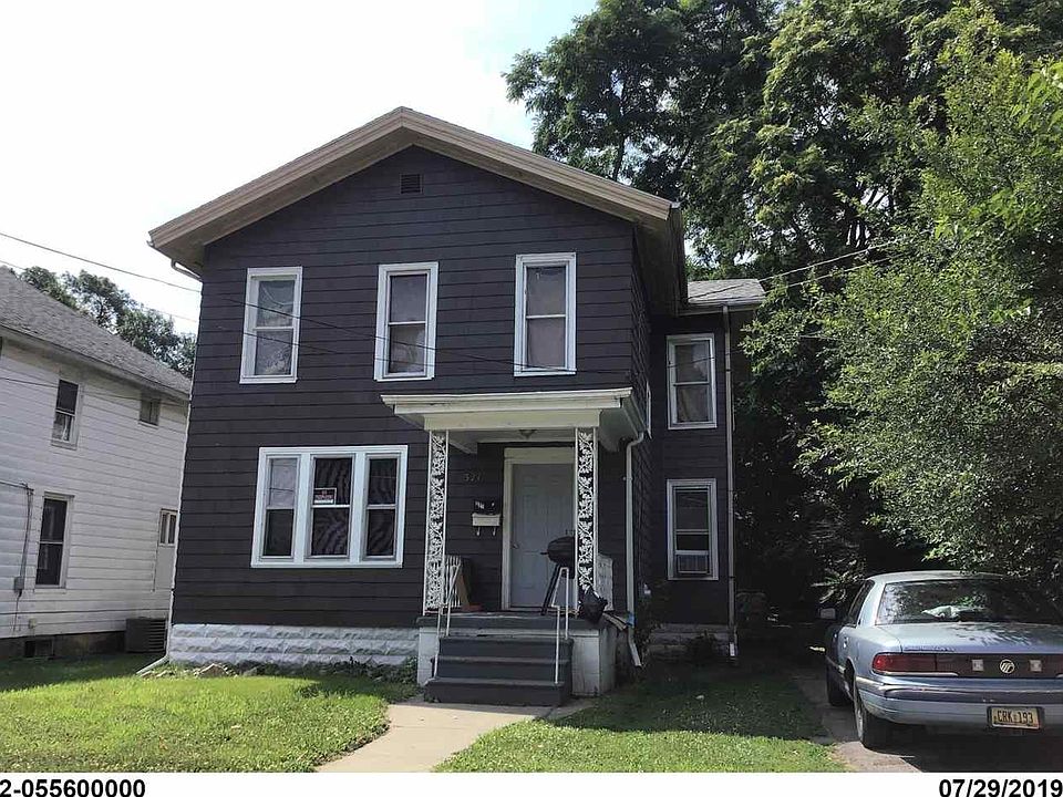 1st image of 327 Van Buren St