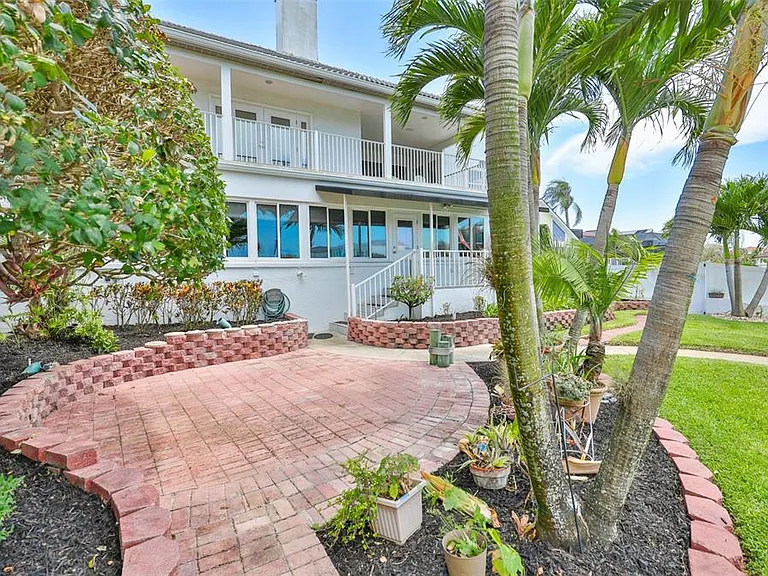 929 Symphony Isles Blvd — Photo 45