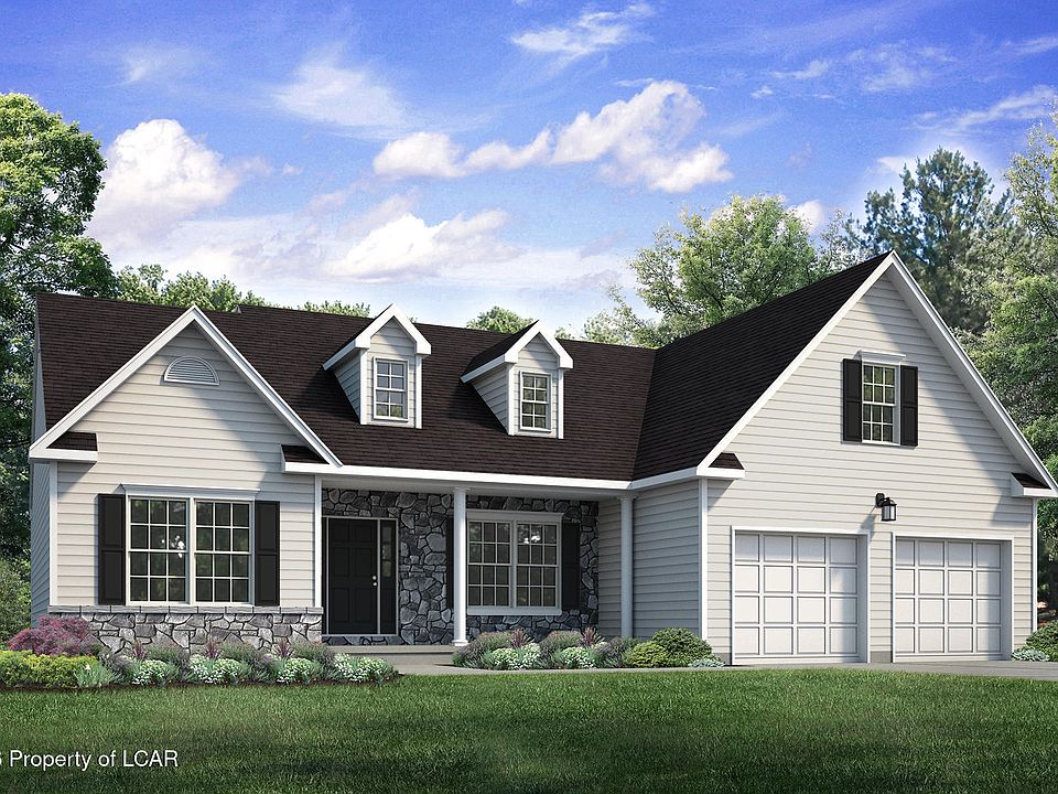 1st image of 633 W Oak Ln