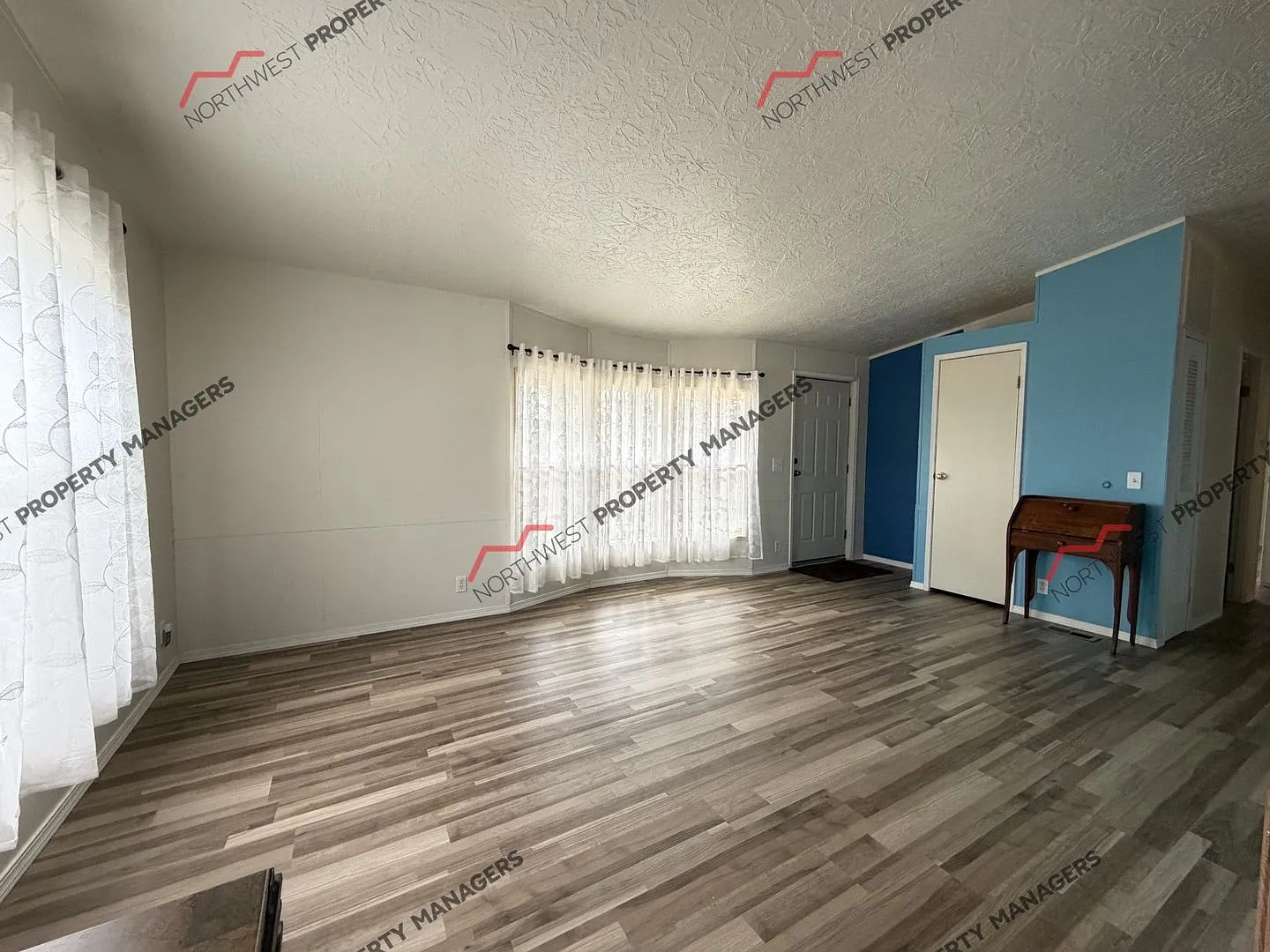 r309c _ $1795 + $100 flat rate for w/s — Photo 4