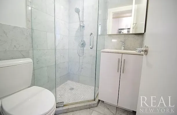 Rented by REAL New York | media 6