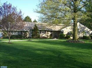 1015 Lansdale Ave, Lansdale, PA 19446