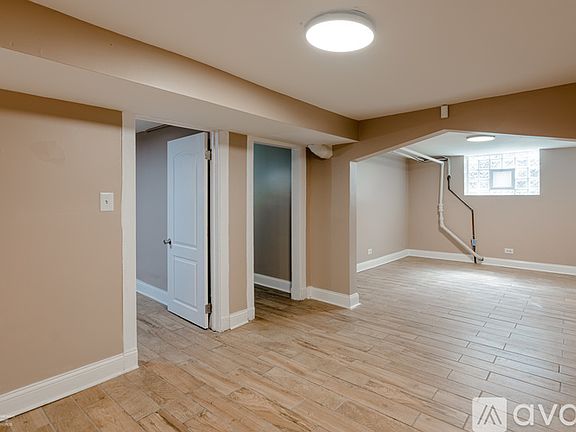 5th image of 6032 S Saint Lawrence Ave #G