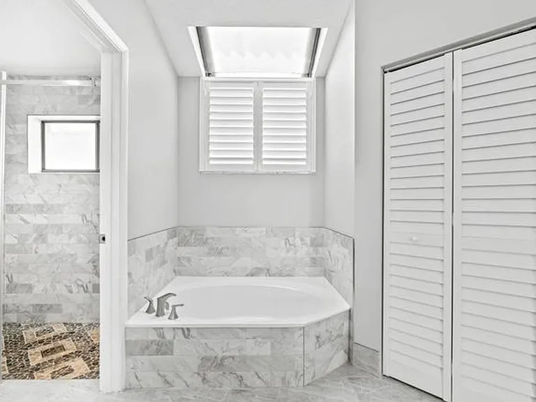 8486 Heather Pl — Photo 33