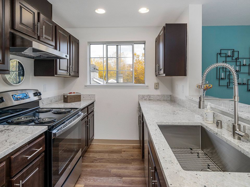 1st image of 2602 Westridge Ave W #1-J06