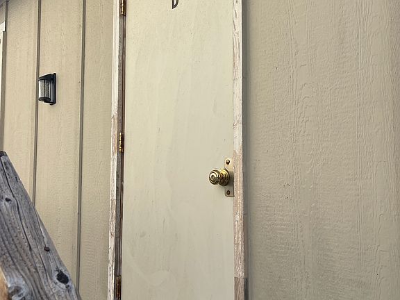 3rd image of 4309 S Union Ave APT D