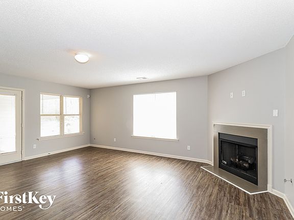 3rd image of 8419 Wild Dune Ln