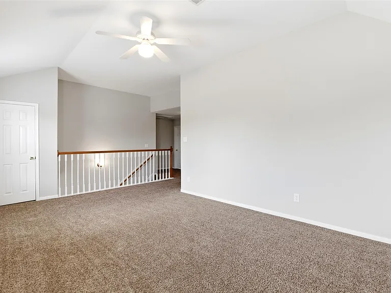 1107 Northgate Springs Dr — Photo 10