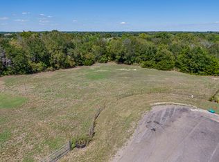 Lakecrest Cir, Waxahachie, TX 75165