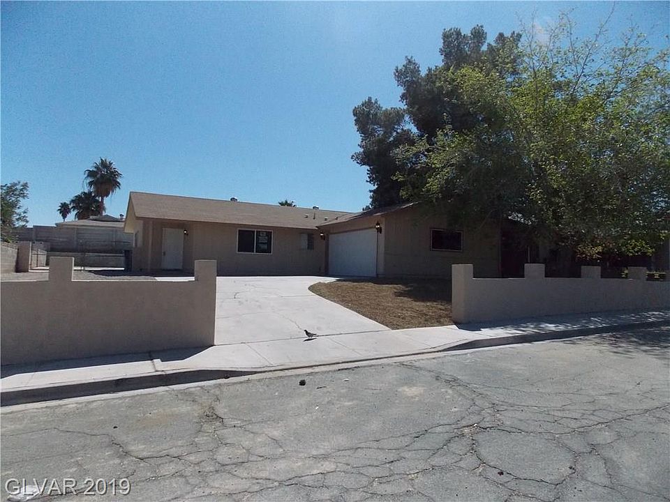 1st image of 4449 Sun Valley Dr