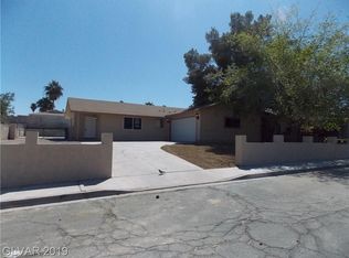 4449 Sun Valley Dr, Las Vegas, NV 89121